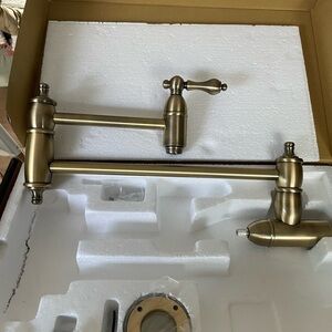 Kingston Brass Pot Filler